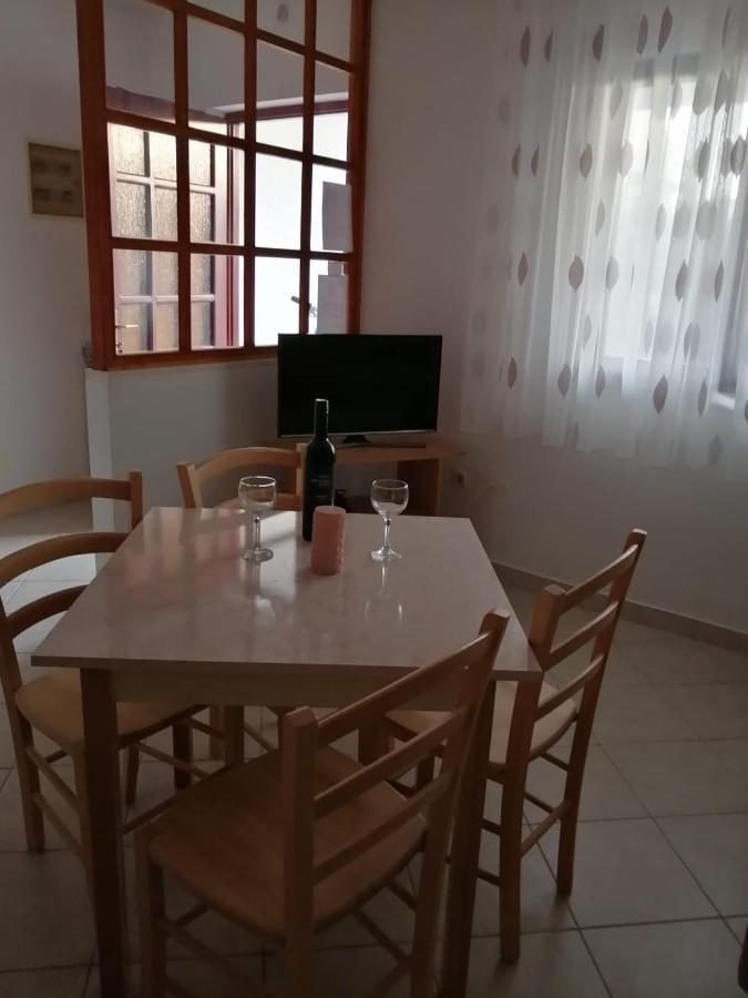 Apartments Stipanovic Biograd Na Moru Luaran gambar