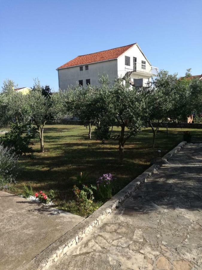 Apartments Stipanovic Biograd Na Moru Luaran gambar